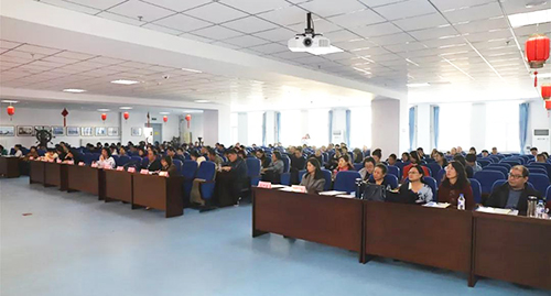 长春市社会心理服务体系建设多部门培训会在在线德州扑克网
举办