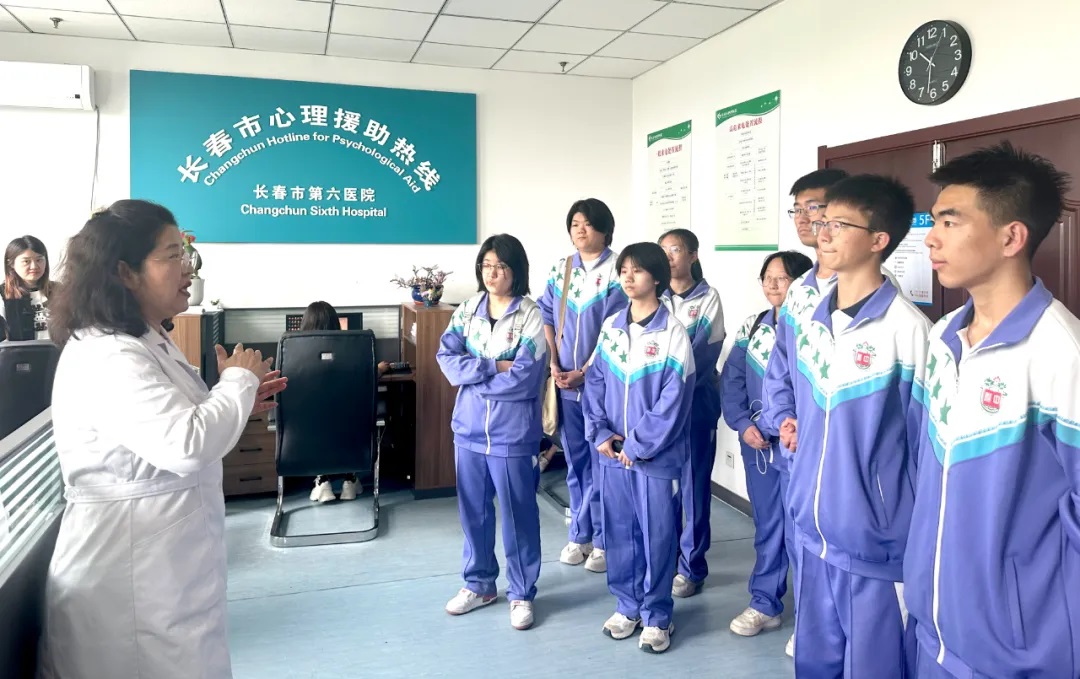 参观3.jpg