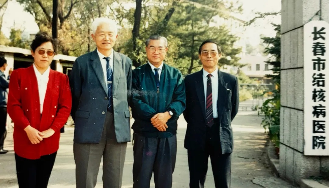张丽华2.jpg