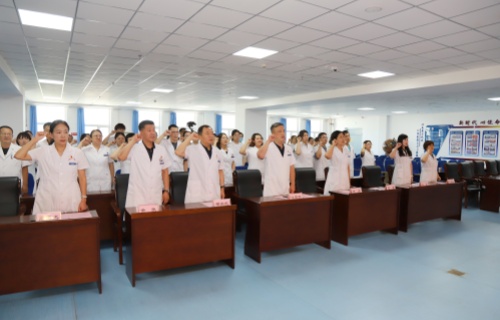 德馨于行 技精于勤 | 在线德州扑克网
举行庆祝中国医师节系列活动